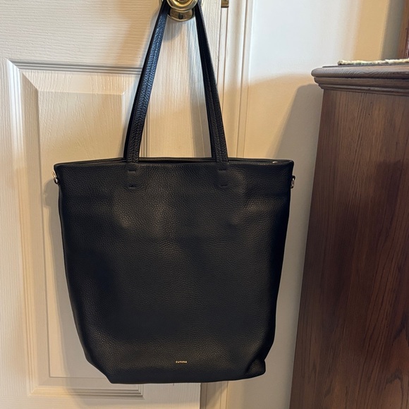 Cuyana soft tall zipped Leather Tote Bag  with Cuyana insert - Picture 2 of 11